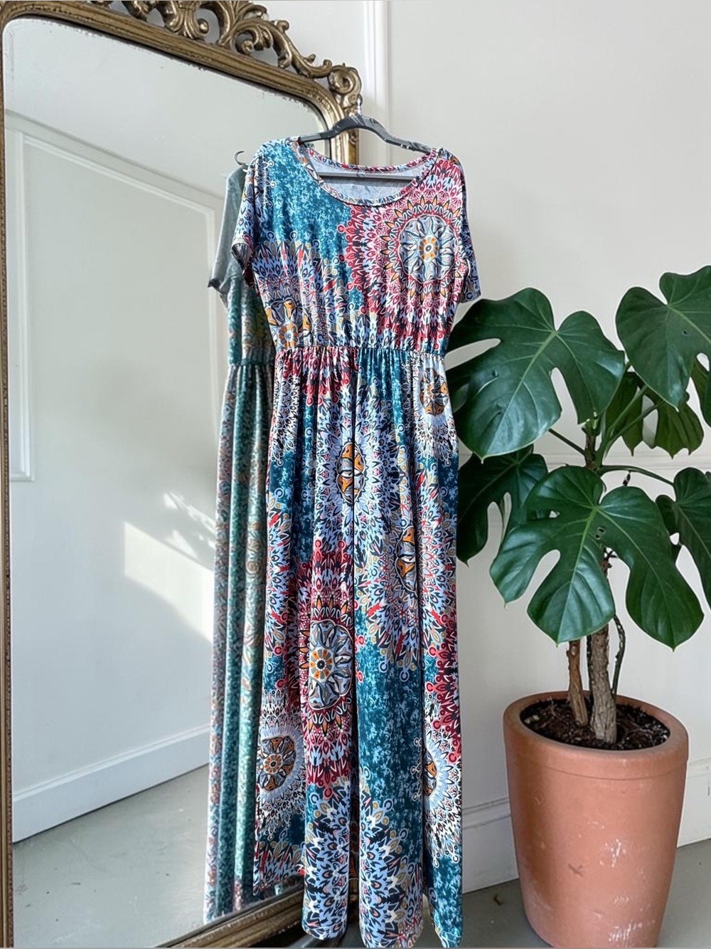 Teal, Pink & Orange Medallion Maxi Dress Sz XL Pockets Beautiful & Super Soft